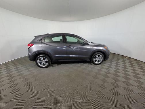 Modern Steel Metallic 2019 Honda HR-V LX