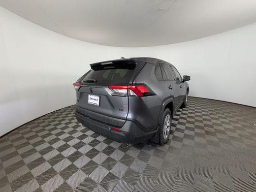 Magnetic Gray Metallic 2022 Toyota RAV4 LE