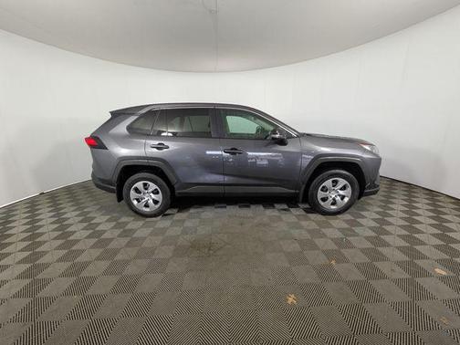 Magnetic Gray Metallic 2022 Toyota RAV4 LE