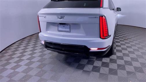 2025 Cadillac Escalade IQ Luxury 2