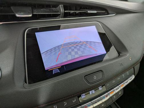 Red Horizon Tintcoat 2019 Cadillac XT4 Sport
