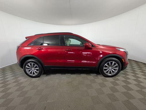Red Horizon Tintcoat 2019 Cadillac XT4 Sport