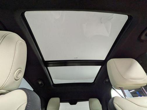Red Horizon Tintcoat 2019 Cadillac XT4 Sport