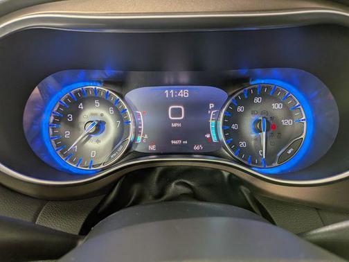 Copper Pearlcoat 2018 Chrysler Pacifica Touring-L Plus