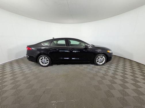 Agate Black 2019 Ford Fusion SE