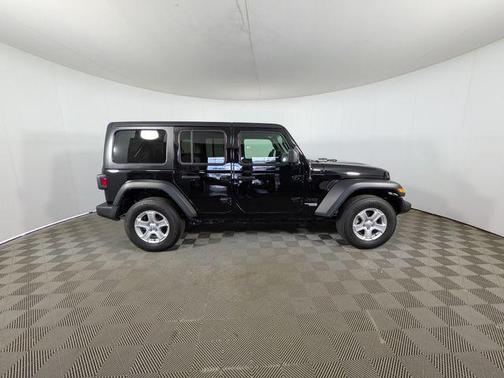 Black Clearcoat 2021 Jeep Wrangler Unlimited Sport