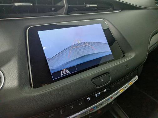 2020 Cadillac XT4 Premium Luxury