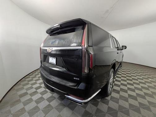 2023 Cadillac Escalade ESV Premium Luxury