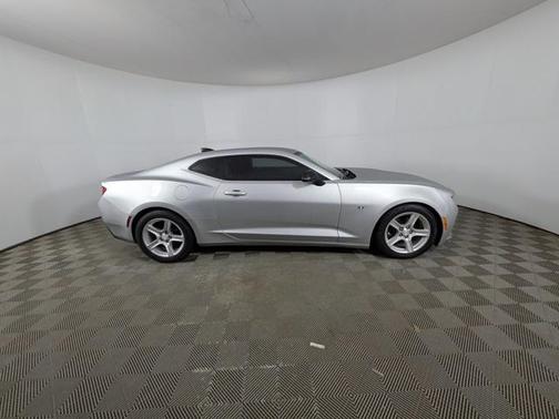 2016 Chevrolet Camaro 1LT