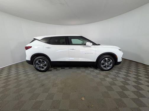 Summit White 2023 Chevrolet Blazer 2LT