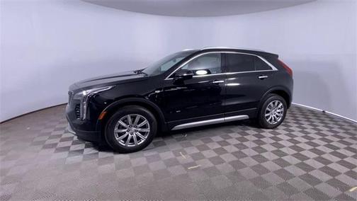 2022 Cadillac XT4 Premium Luxury
