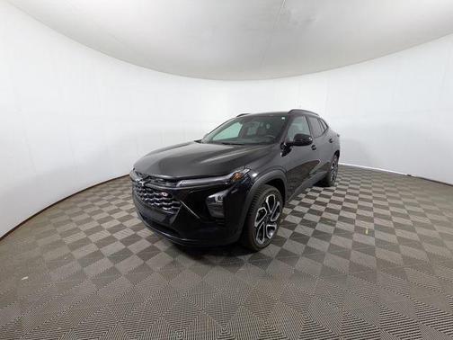 Mosaic Black Metallic 2024 Chevrolet Trax FWD 2RS