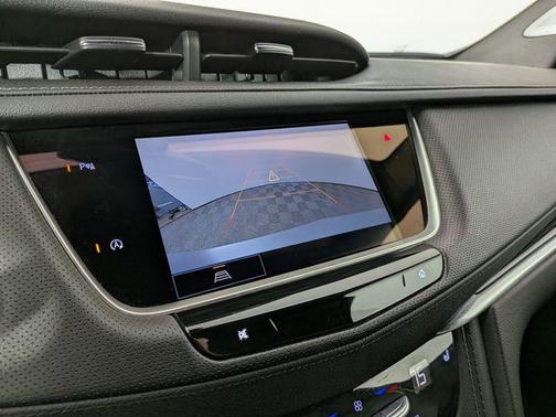 Argent Silver Metallic 2023 Cadillac XT5 Premium Luxury