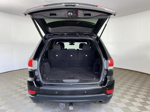 2018 Jeep Grand Cherokee Laredo E