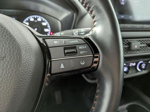 Urban Gray Pearl 2023 Honda HR-V 2WD Sport