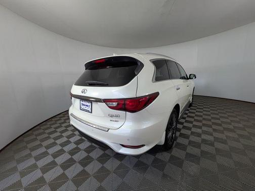 Majestic White 2020 INFINITI QX60 Luxe