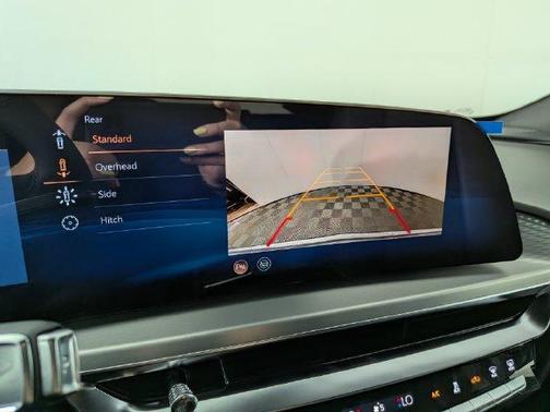 Argent Silver Metallic 2026 Cadillac LYRIQ Luxury