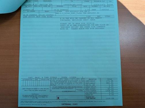 2022 Cadillac XT4 Premium Luxury