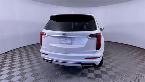 2025 Cadillac XT6 Luxury AWD