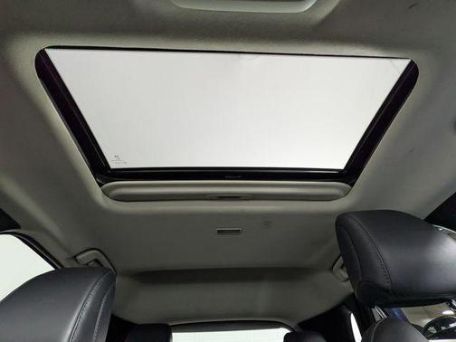 Snowflake White Pearl Mica 2024 Mazda CX-30 2.5 S Preferred Package