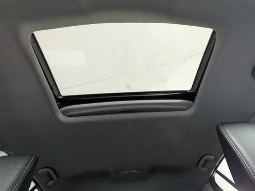 Lunar Silver Metallic 2023 Honda Ridgeline RTL-E
