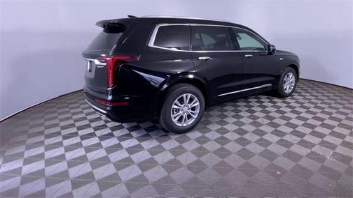 2025 Cadillac XT6 Luxury AWD