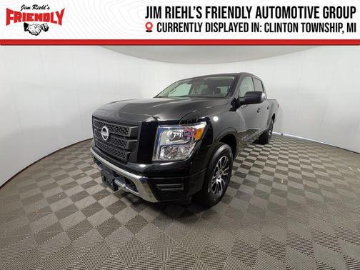 Super Black 2023 Nissan Titan SV