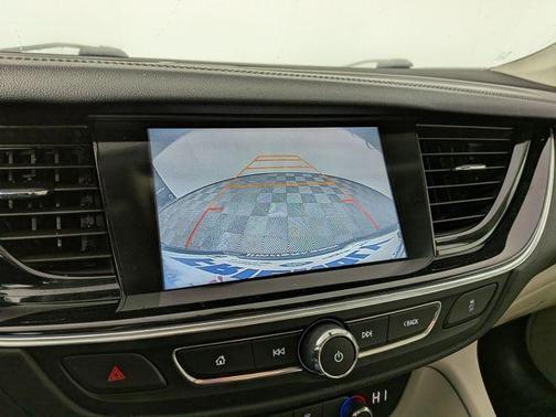 2018 Buick Regal Sportback Preferred II