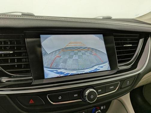 2018 Buick Regal Sportback Preferred II