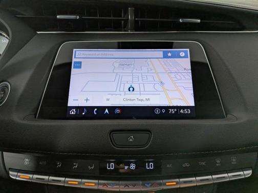 2022 Cadillac XT4 Premium Luxury