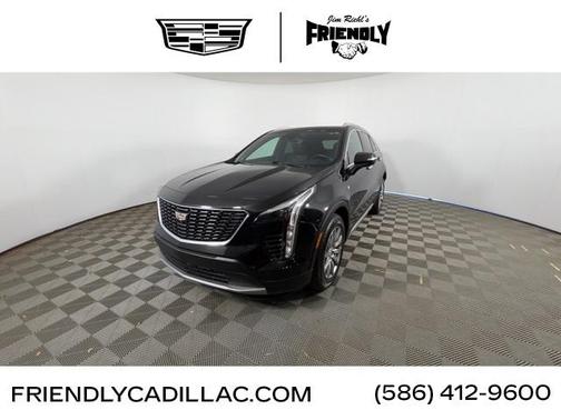 2022 Cadillac XT4 Premium Luxury