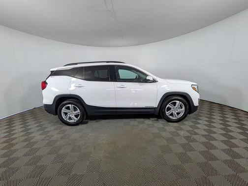 Summit White 2020 GMC Terrain SLE