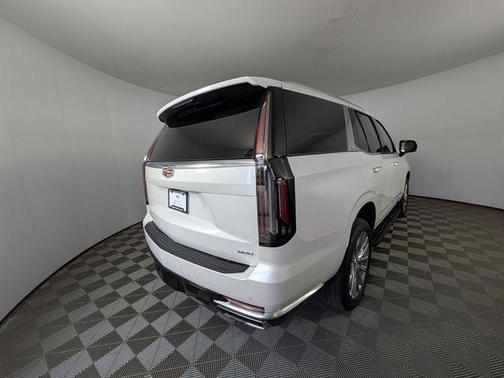 Crystal White Tricoat 2024 Cadillac Escalade Premium Luxury