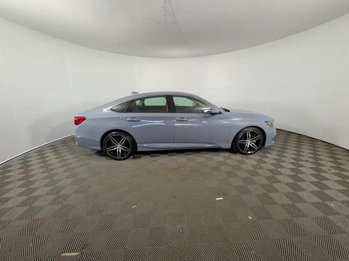 2022 Honda Accord Touring 2.0T