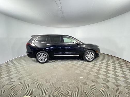 2022 Cadillac XT6 Premium Luxury AWD