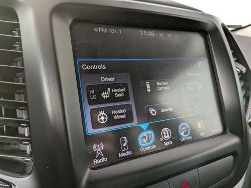 Bright White Clearcoat 2017 Jeep Cherokee Trailhawk