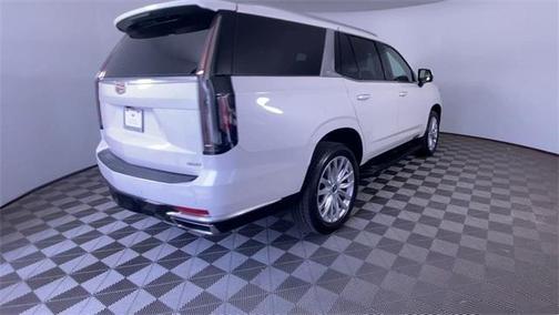 2022 Cadillac Escalade Luxury