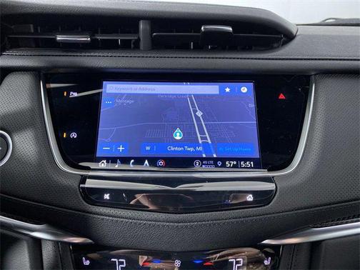 2025 Cadillac XT5 Sport