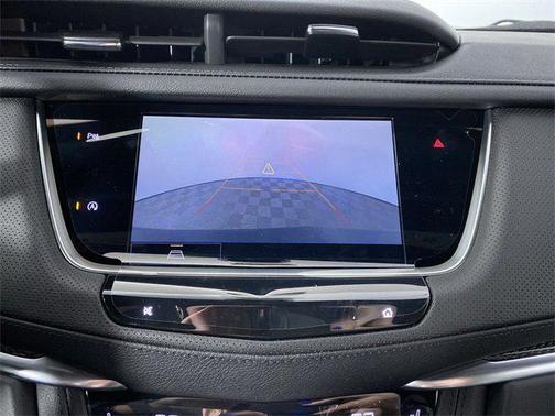 2025 Cadillac XT5 Sport