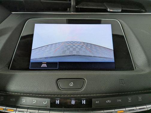 2021 Cadillac XT4 Premium Luxury