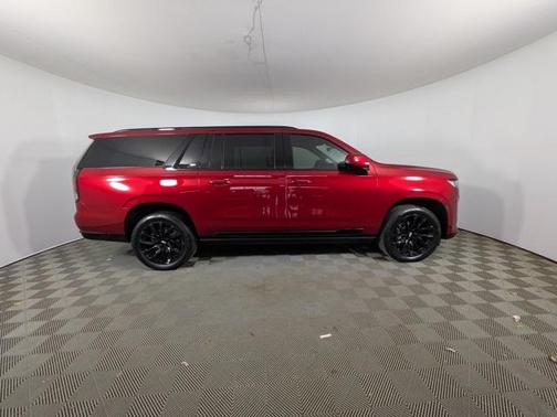 2024 Cadillac Escalade ESV Sport Platinum