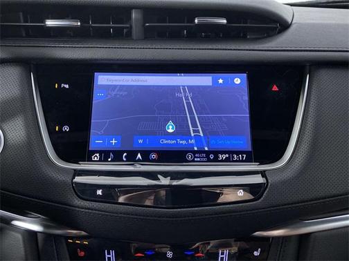 2025 Cadillac XT5 Sport