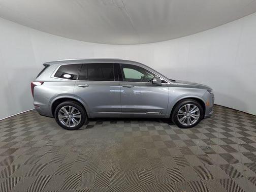 Argent Silver Metallic 2023 Cadillac XT6 Premium Luxury FWD