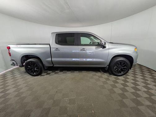 Sterling Gray Metallic 2024 Chevrolet Silverado 1500 LT