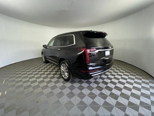 2023 Cadillac XT6 Premium Luxury AWD