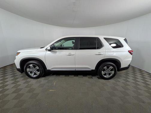 2023 Honda Pilot AWD EX-L 7 Passenger
