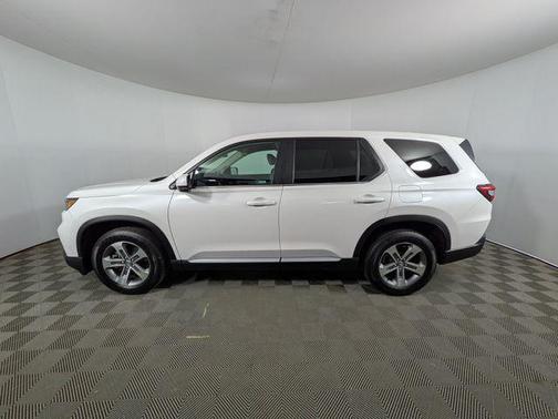2023 Honda Pilot AWD EX-L 7 Passenger