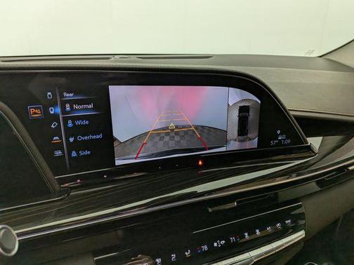 Crystal White Tricoat 2021 Cadillac Escalade Premium Luxury