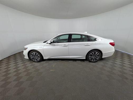 Platinum White Pearl 2022 Honda Accord Hybrid EX-L