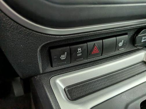 Granite Crystal Metallic Clearcoat 2017 Jeep Compass High Altitude